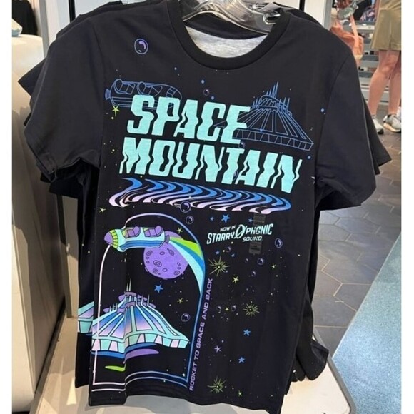 Renee
F Other - Space Mountain Arrives In Tomorrowland Disney Retro Fan Tee T-Shirt